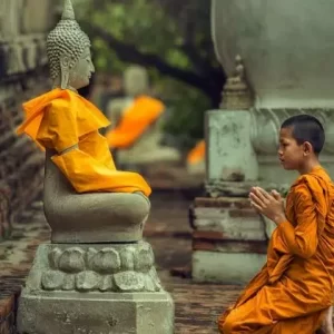 Tìm Hiểu Về Phật Giáo Nam Tông Và Phật Giáo Bắc Tông